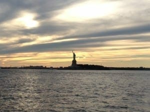Full Guide to Travel to New York City on A Budget - 7 Continents 1 Passport