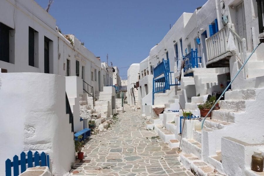 Folegandros: 10 Fotos para Inspirarte a Visitar Ese Paraíso Griego 3 Chora, Folegandros, Grecia