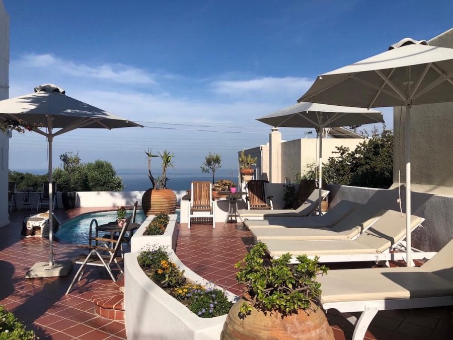 Avaliações de 7 Hotéis em Santorini para Todos os Bolsos & Gostos 8 hotéis-em-firostefani-satorini