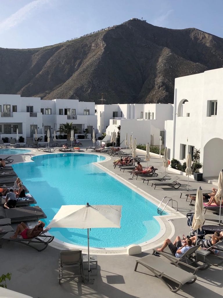 hotels with pool in Santorini
