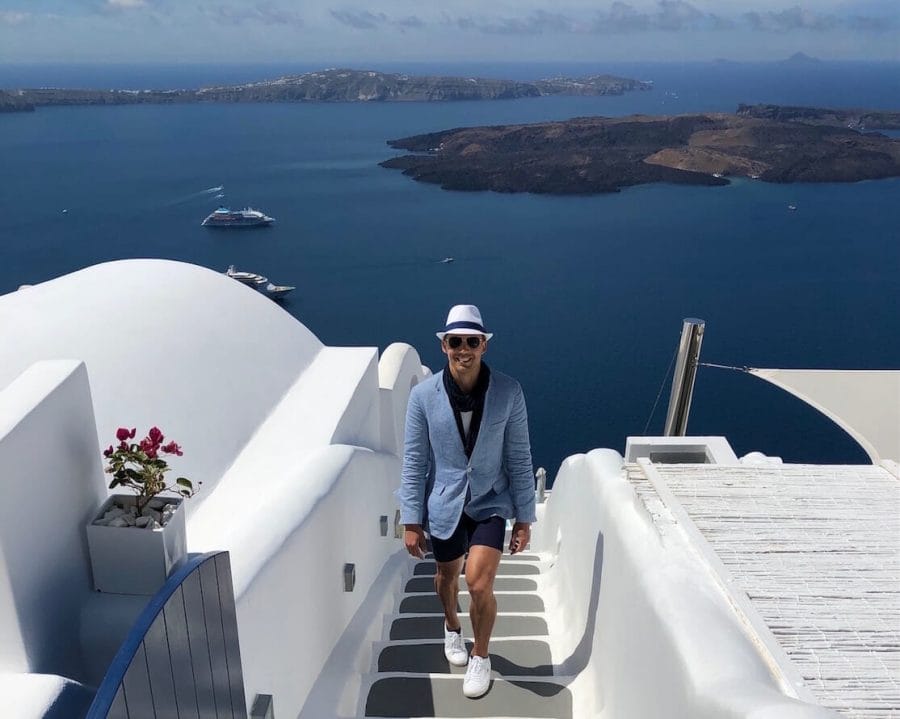 what to wear in Santorini