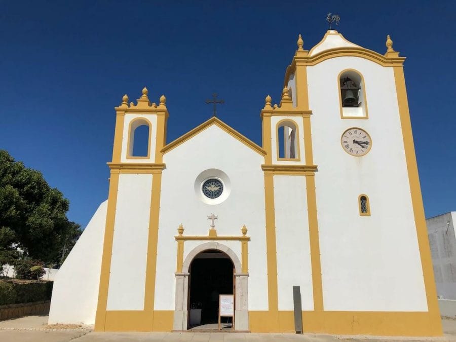 Igreja de Nossa Senhora da Luz, Portugal