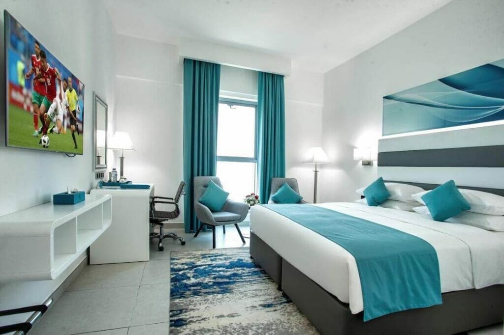 City Avenue Al Reqqa Hotel executive double bed room, Deira, Dubai