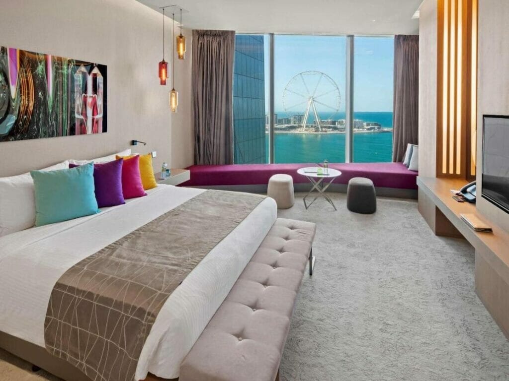 A double-bed suite with a sea view at Rixos Premium Dubai