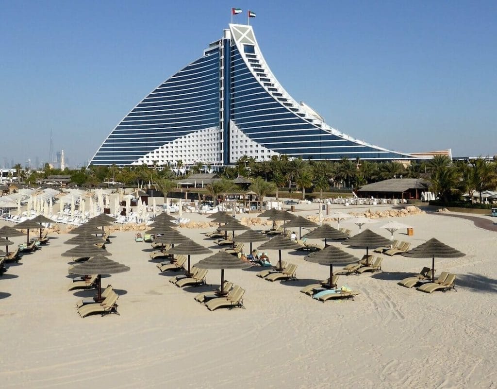 Where to Stay in Dubai: Best Areas & Hotels 33 Jumeirah Beach Hotel, Dubai